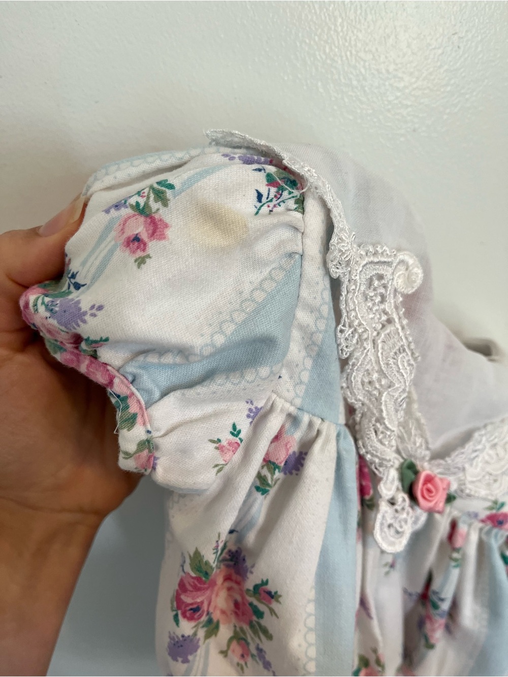 Vintage 80s Blue and Pink Floral Baby Dress rose baby girl 18 months - Picture 7 of 9
